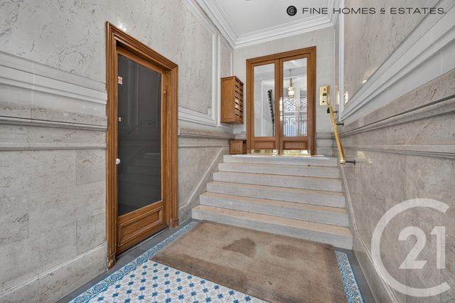 Appartement F2 à vendre - 2 pièces - 31.65 m2 - PARIS - 75006 - ILE-DE-FRANCE - Century 21 Assas Raspail