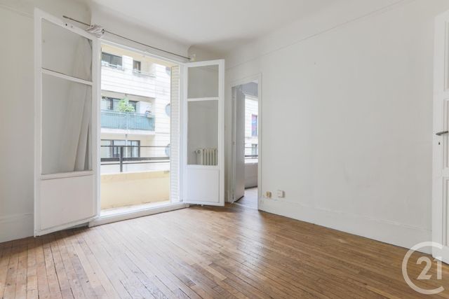 Appartement T2 à vendre - 2 pièces - 34.0 m2 - PARIS - 75014 - ILE-DE-FRANCE - Century 21 Assas Raspail