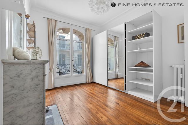 Appartement F5 à vendre - 5 pièces - 105.51 m2 - PARIS - 75006 - ILE-DE-FRANCE - Century 21 Assas Raspail