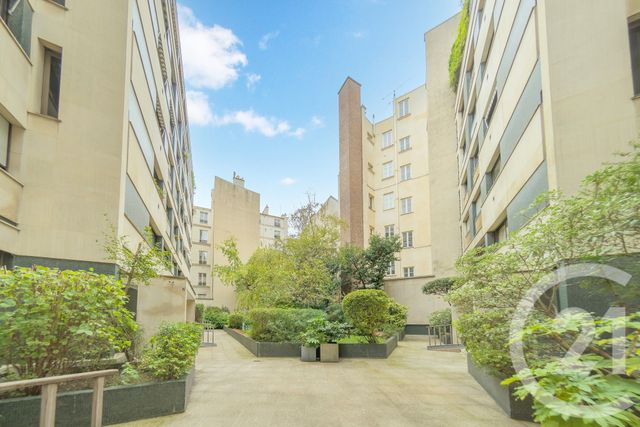 Afficher la photo en grand Appartement F3 à vendre - 3 pièces - 56.11 m2 - PARIS - 75006 - ILE-DE-FRANCE - Century 21 Assas Raspail