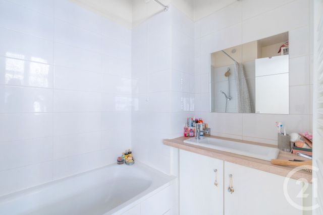 Appartement F1 bis à vendre - 2 pièces - 34.43 m2 - PARIS - 75014 - ILE-DE-FRANCE - Century 21 Assas Raspail