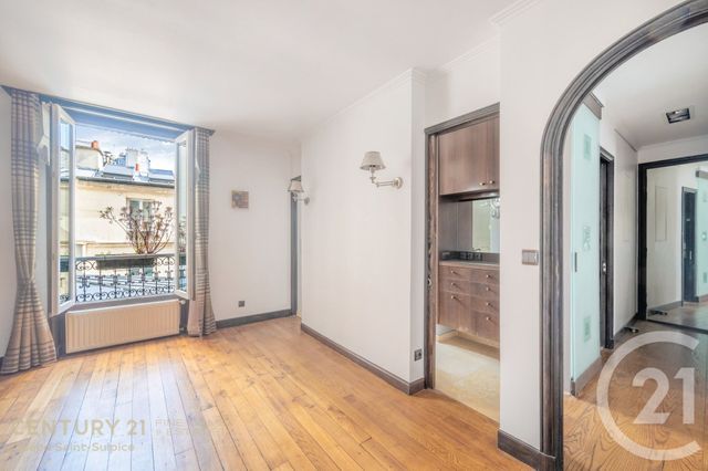 Appartement T2 à vendre - 2 pièces - 54.2 m2 - PARIS - 75015 - ILE-DE-FRANCE - Century 21 Assas Raspail