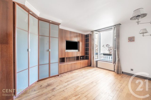 Appartement T2 à vendre - 2 pièces - 54.2 m2 - PARIS - 75015 - ILE-DE-FRANCE - Century 21 Assas Raspail