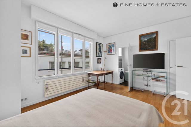 Appartement T2 à vendre - 2 pièces - 57.0 m2 - PARIS - 75006 - ILE-DE-FRANCE - Century 21 Assas Raspail
