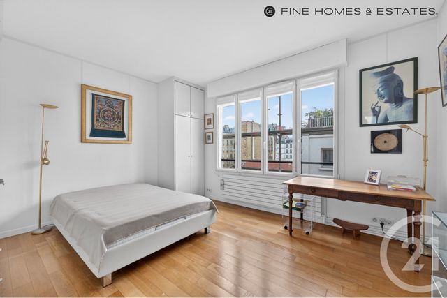 Appartement T2 à vendre - 2 pièces - 57.0 m2 - PARIS - 75006 - ILE-DE-FRANCE - Century 21 Assas Raspail