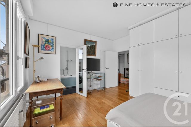 Appartement T2 à vendre - 2 pièces - 57.0 m2 - PARIS - 75006 - ILE-DE-FRANCE - Century 21 Assas Raspail