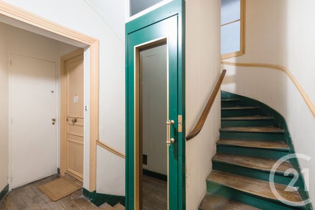 Appartement F2 à vendre - 2 pièces - 55.0 m2 - PARIS - 75006 - ILE-DE-FRANCE - Century 21 Assas Raspail