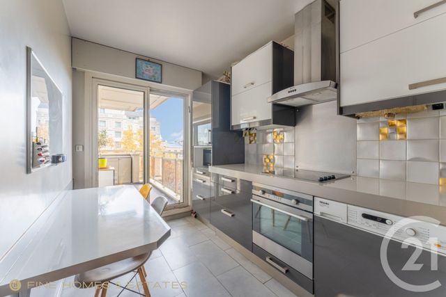 Appartement F5 à vendre - 5 pièces - 111.51 m2 - PARIS - 75014 - ILE-DE-FRANCE - Century 21 Assas Raspail