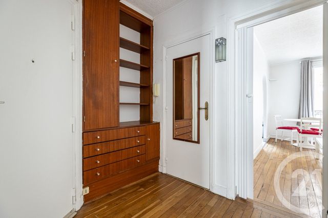 Appartement T2 à louer - 2 pièces - 40.6 m2 - PARIS - 75014 - ILE-DE-FRANCE - Century 21 Assas Raspail