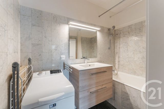 Appartement F2 à vendre - 2 pièces - 39.4 m2 - PARIS - 75006 - ILE-DE-FRANCE - Century 21 Assas Raspail