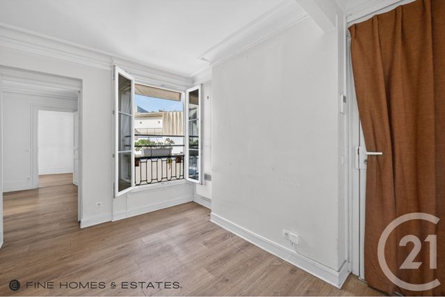 Appartement T3 à vendre - 3 pièces - 53.51 m2 - PARIS - 75006 - ILE-DE-FRANCE - Century 21 Assas Raspail