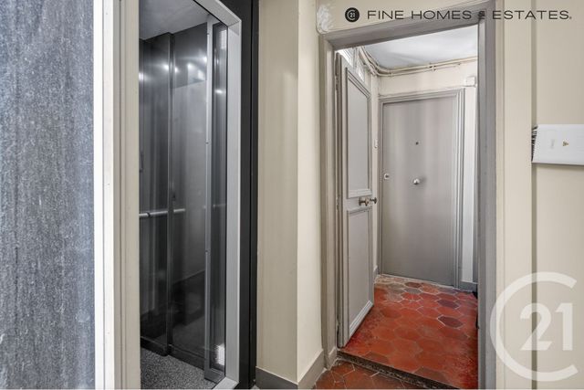 Appartement Studio à vendre - 1 pièce - 18.89 m2 - PARIS - 75006 - ILE-DE-FRANCE - Century 21 Assas Raspail