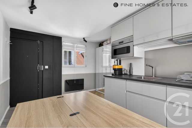 Appartement Studio à vendre - 1 pièce - 18.89 m2 - PARIS - 75006 - ILE-DE-FRANCE - Century 21 Assas Raspail