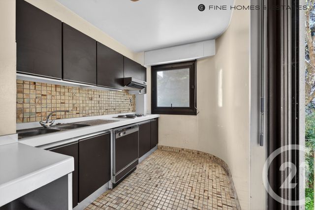 Appartement T2 à vendre - 2 pièces - 55.0 m2 - PARIS - 75006 - ILE-DE-FRANCE - Century 21 Assas Raspail