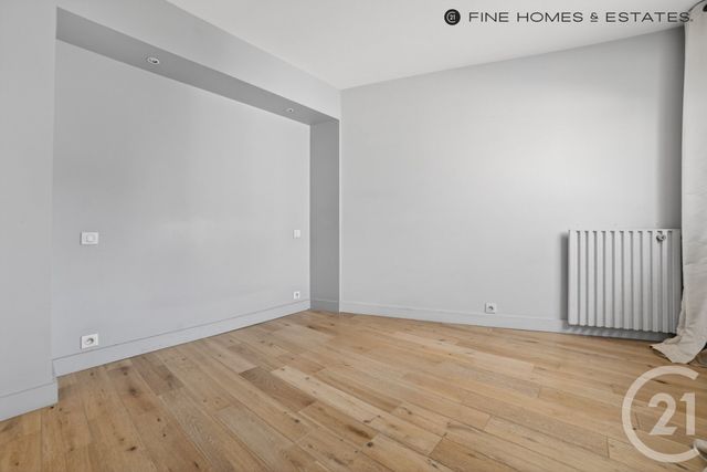 Appartement T2 à vendre - 2 pièces - 53.59 m2 - PARIS - 75006 - ILE-DE-FRANCE - Century 21 Assas Raspail