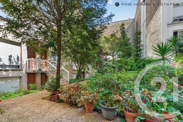 Appartement F2 à vendre - 2 pièces - 42.36 m2 - PARIS - 75015 - ILE-DE-FRANCE - Century 21 Assas Raspail