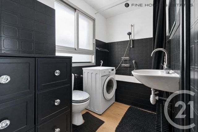 Appartement F2 à vendre - 2 pièces - 42.36 m2 - PARIS - 75015 - ILE-DE-FRANCE - Century 21 Assas Raspail