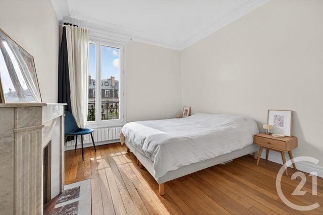 Appartement à vendre - 4 pièces - 88.12 m2 - PARIS - 75007 - ILE-DE-FRANCE - Century 21 Assas Raspail