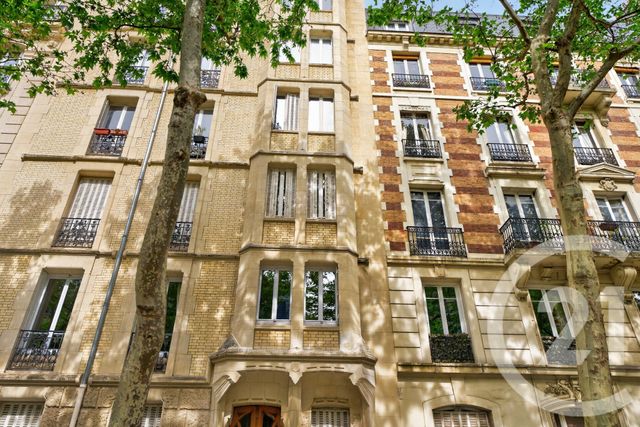 Appartement à vendre - 4 pièces - 88.12 m2 - PARIS - 75007 - ILE-DE-FRANCE - Century 21 Assas Raspail