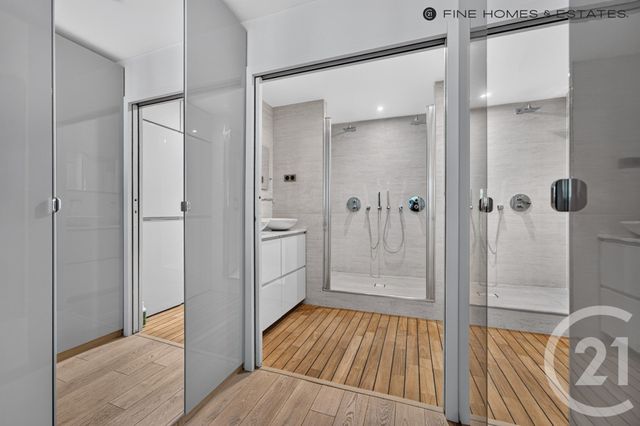 Appartement T2 à vendre - 2 pièces - 73.0 m2 - PARIS - 75014 - ILE-DE-FRANCE - Century 21 Assas Raspail