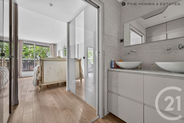 Appartement T2 à vendre - 2 pièces - 73.0 m2 - PARIS - 75014 - ILE-DE-FRANCE - Century 21 Assas Raspail