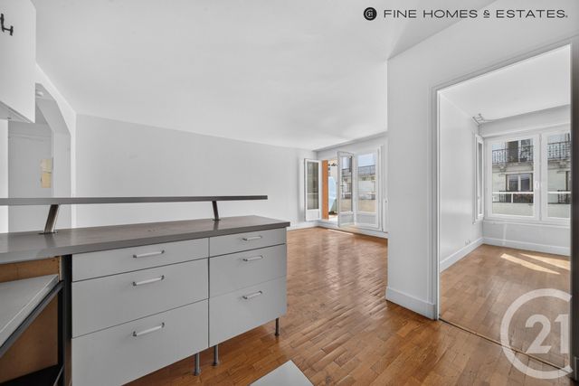 Appartement F2 à vendre - 2 pièces - 47.26 m2 - PARIS - 75006 - ILE-DE-FRANCE - Century 21 Assas Raspail