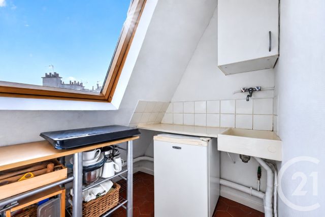Appartement Chambre à vendre - 1 pièce - 13.3 m2 - PARIS - 75006 - ILE-DE-FRANCE - Century 21 Assas Raspail