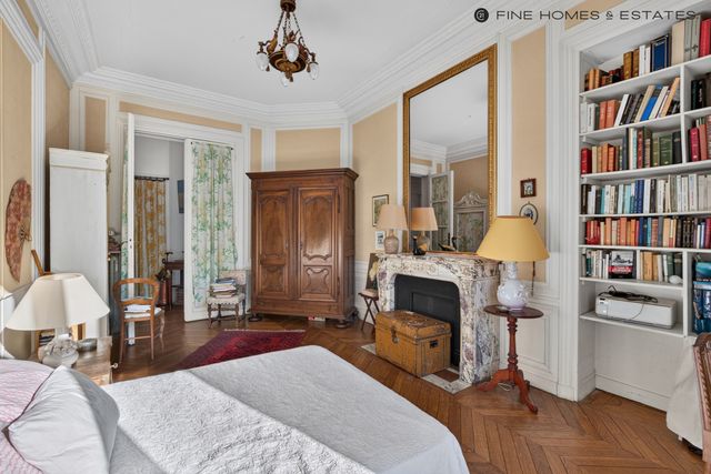 Appartement F5 à vendre - 5 pièces - 152.71 m2 - PARIS - 75006 - ILE-DE-FRANCE - Century 21 Assas Raspail
