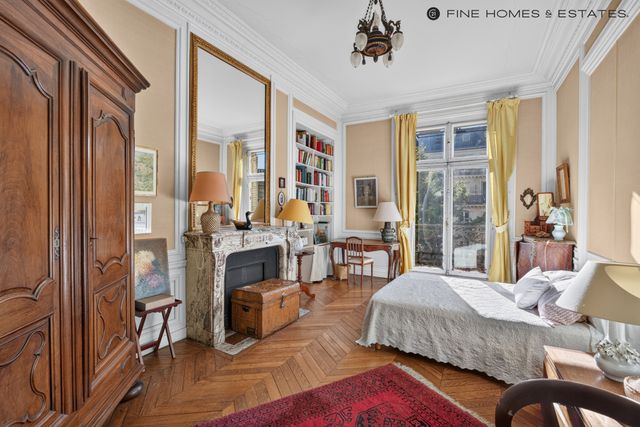 Appartement F5 à vendre - 5 pièces - 152.71 m2 - PARIS - 75006 - ILE-DE-FRANCE - Century 21 Assas Raspail