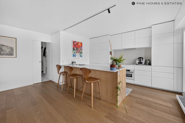 Appartement F6 à vendre - 6 pièces - 153.74 m2 - PARIS - 75006 - ILE-DE-FRANCE - Century 21 Assas Raspail