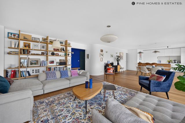 Appartement F6 à vendre - 6 pièces - 153.74 m2 - PARIS - 75006 - ILE-DE-FRANCE - Century 21 Assas Raspail