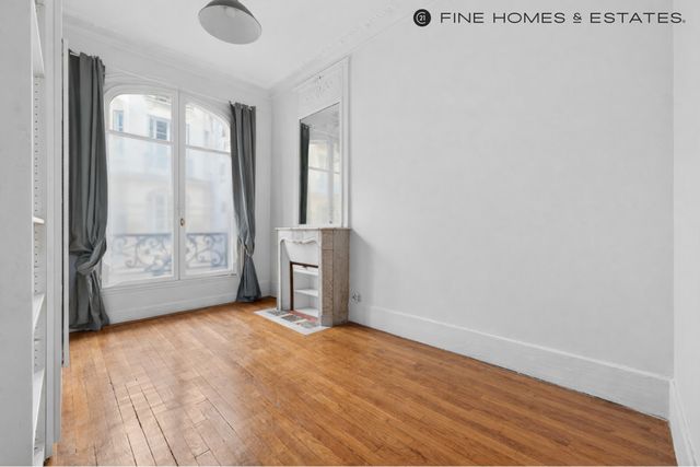 Appartement T5 à vendre - 5 pièces - 106.0 m2 - PARIS - 75006 - ILE-DE-FRANCE - Century 21 Assas Raspail