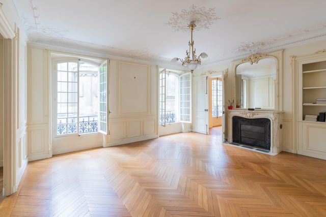Appartement T5 à vendre - 5 pièces - 162.0 m2 - PARIS - 75006 - ILE-DE-FRANCE - Century 21 Assas Raspail