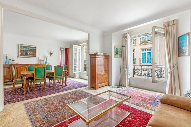 Appartement T6 à vendre - 5 pièces - 130.0 m2 - PARIS - 75006 - ILE-DE-FRANCE - Century 21 Assas Raspail