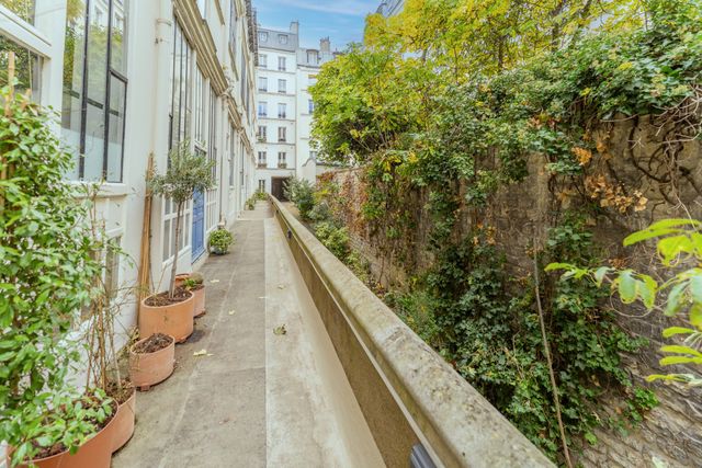 Appartement F6 à vendre - 7 pièces - 164.51 m2 - PARIS - 75014 - ILE-DE-FRANCE - Century 21 Assas Raspail