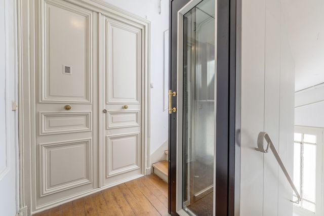 Appartement F6 à vendre - 7 pièces - 164.51 m2 - PARIS - 75014 - ILE-DE-FRANCE - Century 21 Assas Raspail