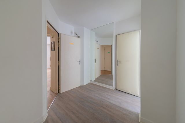 Appartement T3 à vendre - 3 pièces - 56.11 m2 - PARIS - 75006 - ILE-DE-FRANCE - Century 21 Assas Raspail