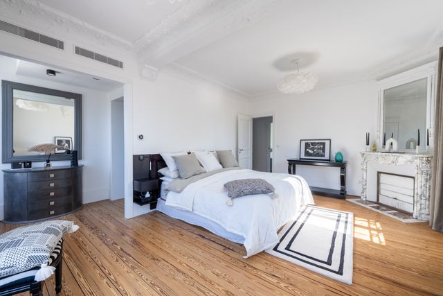 maison à vendre - 8 pièces - 275.0 m2 - LE RAINCY - 93 - ILE-DE-FRANCE - Century 21 Assas Raspail