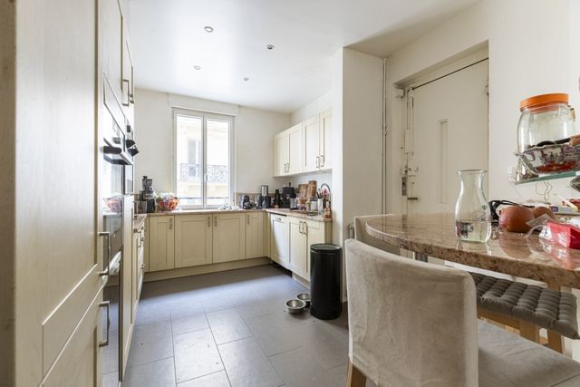 Appartement F5 à vendre - 5 pièces - 145.4 m2 - PARIS - 75006 - ILE-DE-FRANCE - Century 21 Assas Raspail