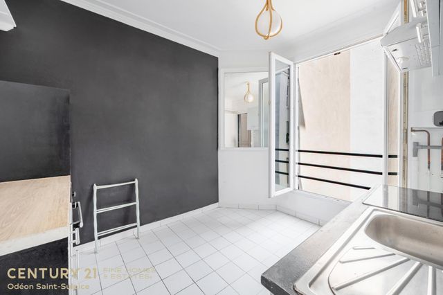 Appartement T3 à vendre - 3 pièces - 73.11 m2 - PARIS - 75006 - ILE-DE-FRANCE - Century 21 Assas Raspail