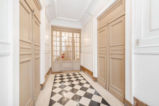 Appartement T3 à vendre - 3 pièces - 73.11 m2 - PARIS - 75006 - ILE-DE-FRANCE - Century 21 Assas Raspail