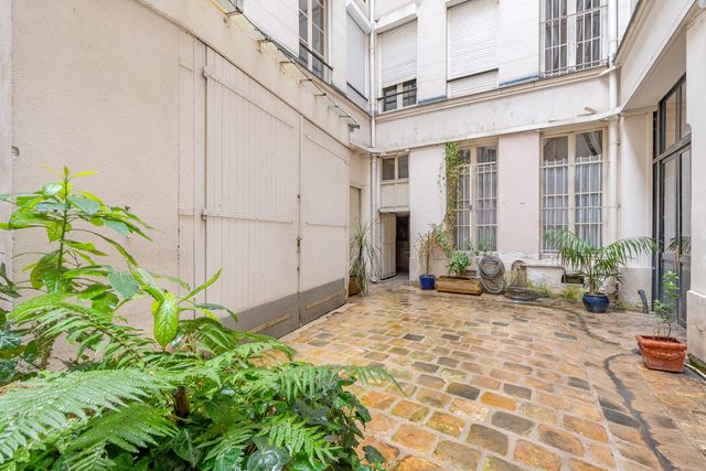 Appartement Duplex à vendre - 2 pièces - 58.16 m2 - PARIS - 75007 - ILE-DE-FRANCE - Century 21 Assas Raspail