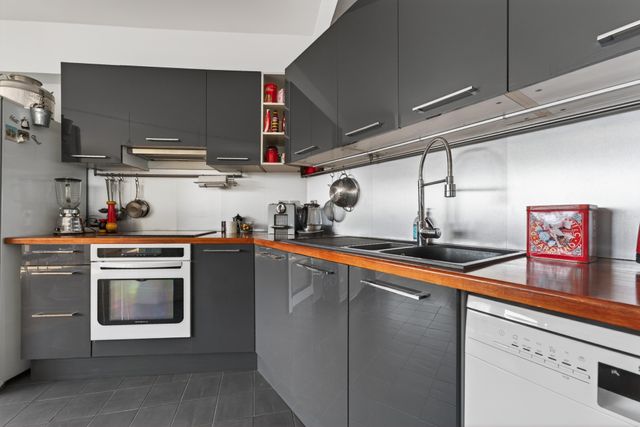 Appartement F5 à vendre - 4 pièces - 151.0 m2 - FONTENAY SOUS BOIS - 94 - ILE-DE-FRANCE - Century 21 Assas Raspail