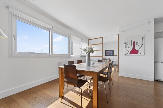 Appartement F5 à vendre - 4 pièces - 151.0 m2 - FONTENAY SOUS BOIS - 94 - ILE-DE-FRANCE - Century 21 Assas Raspail