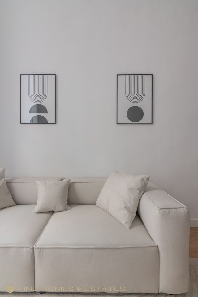 Appartement F2 à vendre - 2 pièces - 46.0 m2 - PARIS - 75006 - ILE-DE-FRANCE - Century 21 Assas Raspail