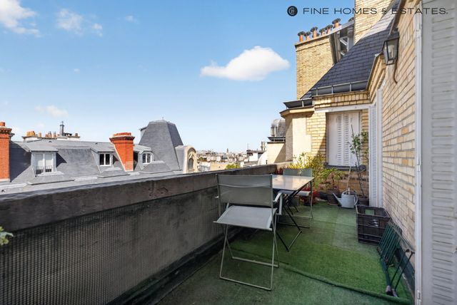 Appartement F5 à vendre - 4 pièces - 123.4 m2 - PARIS - 75006 - ILE-DE-FRANCE - Century 21 Assas Raspail