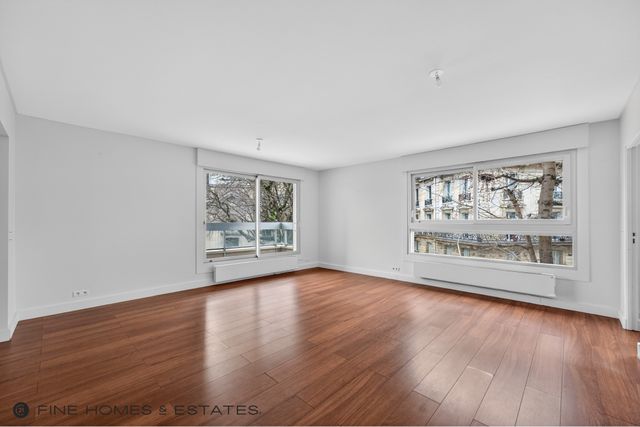 Appartement T5 à vendre - 5 pièces - 131.0 m2 - PARIS - 75006 - ILE-DE-FRANCE - Century 21 Assas Raspail