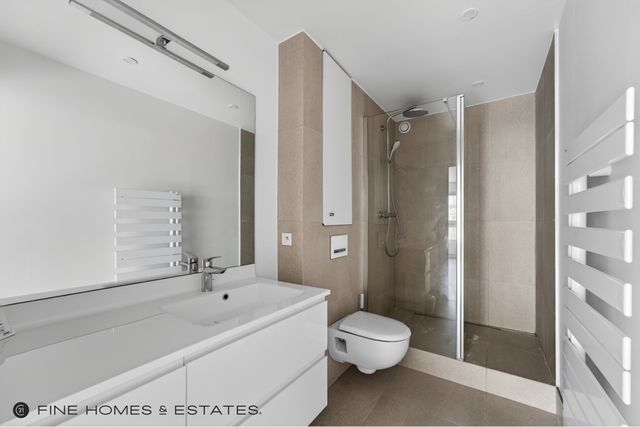 Appartement T5 à vendre - 5 pièces - 131.0 m2 - PARIS - 75006 - ILE-DE-FRANCE - Century 21 Assas Raspail