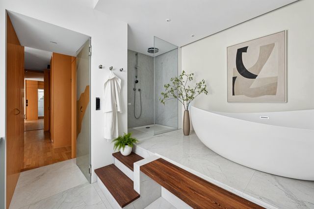 Appartement F6 à vendre - 5 pièces - 308.07 m2 - PARIS - 75006 - ILE-DE-FRANCE - Century 21 Assas Raspail