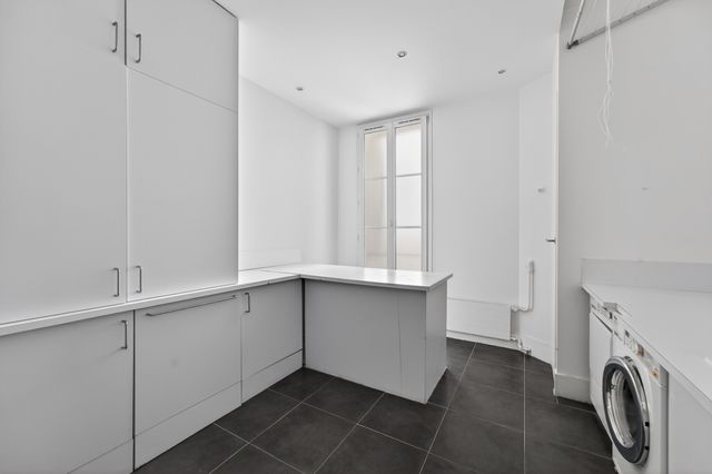 Appartement F6 à vendre - 5 pièces - 308.07 m2 - PARIS - 75006 - ILE-DE-FRANCE - Century 21 Assas Raspail